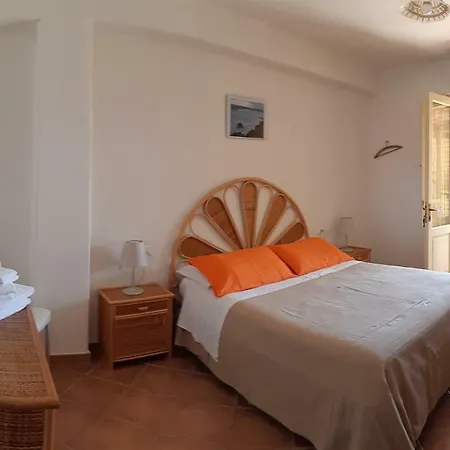 Seaside Hotel *